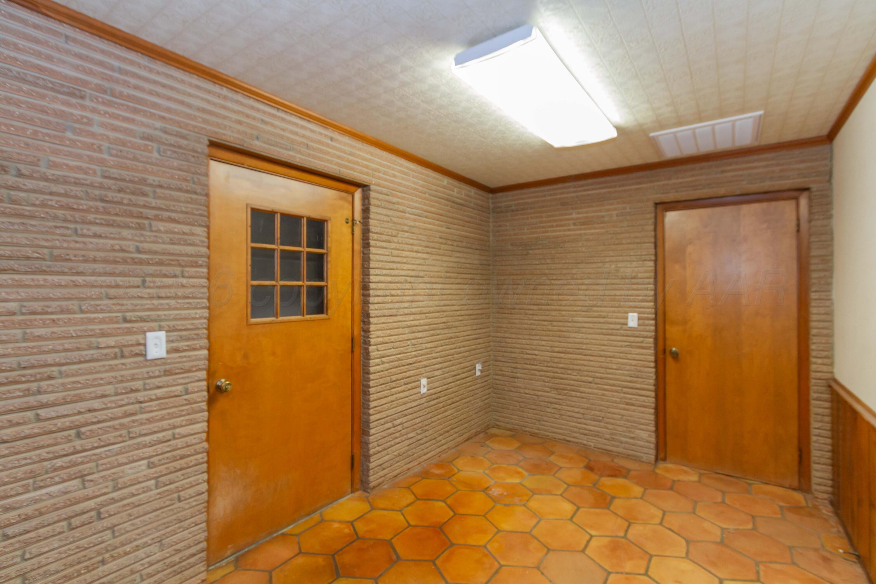 901 West 2nd Street Claude, TX 79019 - Photo 53 of 64 MUD ROOM