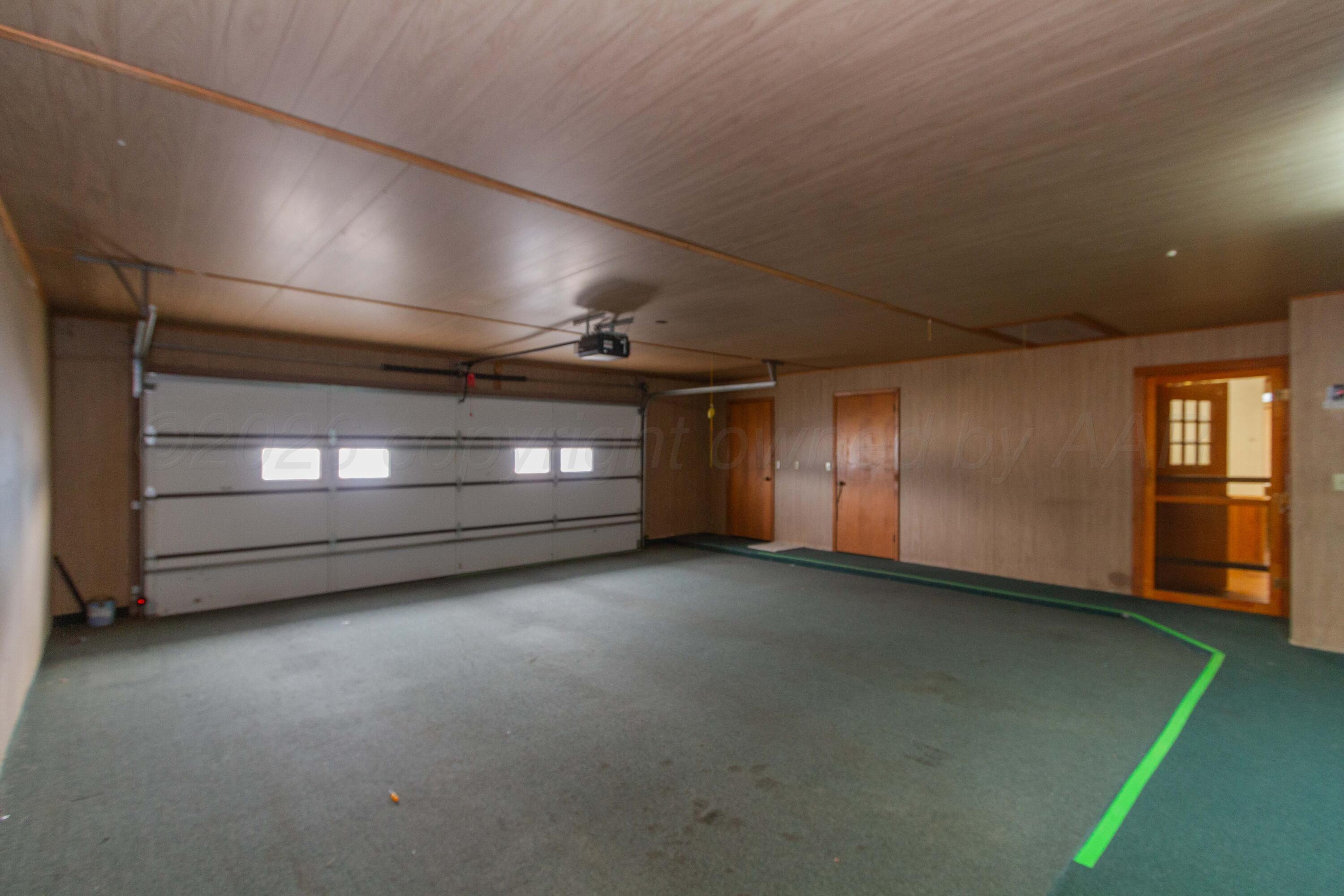 901 West 2nd Street Claude, TX 79019 - Photo 59 of 64 GARAGE