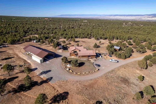 $1,165,000 | 382 Sugar Bush Lane, Montrose, CO 81403