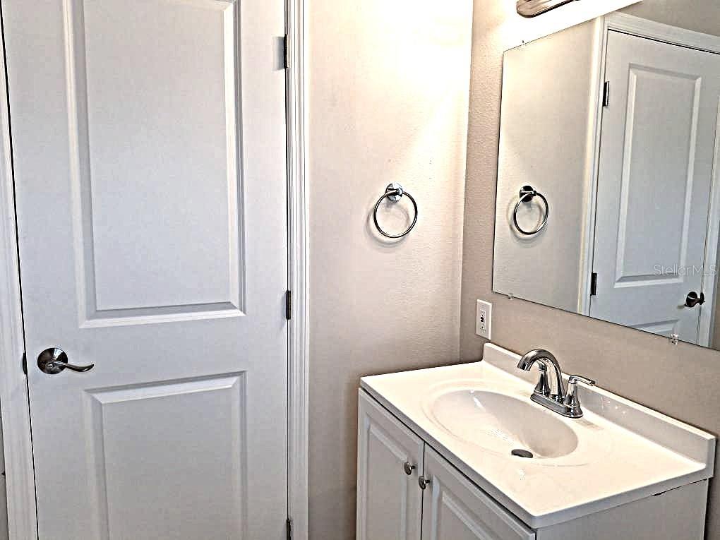 8308 123rd Avenue Largo, FL 33773 - Photo 21 of 34