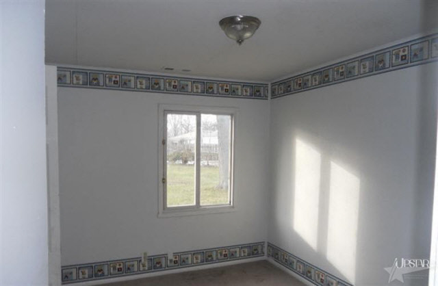 6222 Kent Road Fort Wayne, IN 46816 - Photo 3 of 7
