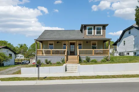 $575,000 | 1806 Riverside Road, Old Hickory, TN 37138