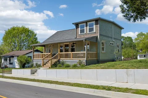 $575,000 | 1806 Riverside Road, Old Hickory, TN 37138