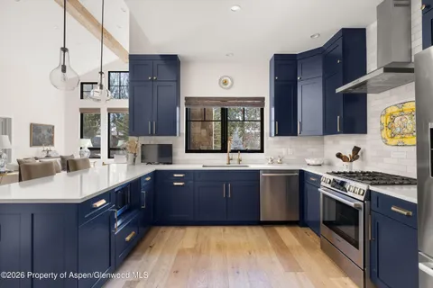 $2,595,000 | 70 Elk Track Lane, Carbondale, CO 81623