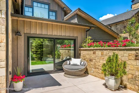 $2,595,000 | 70 Elk Track Lane, Carbondale, CO 81623