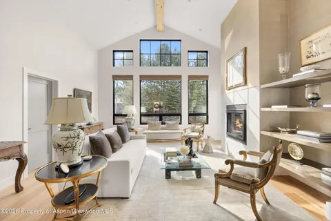 $2,595,000 | 70 Elk Track Lane, Carbondale, CO 81623