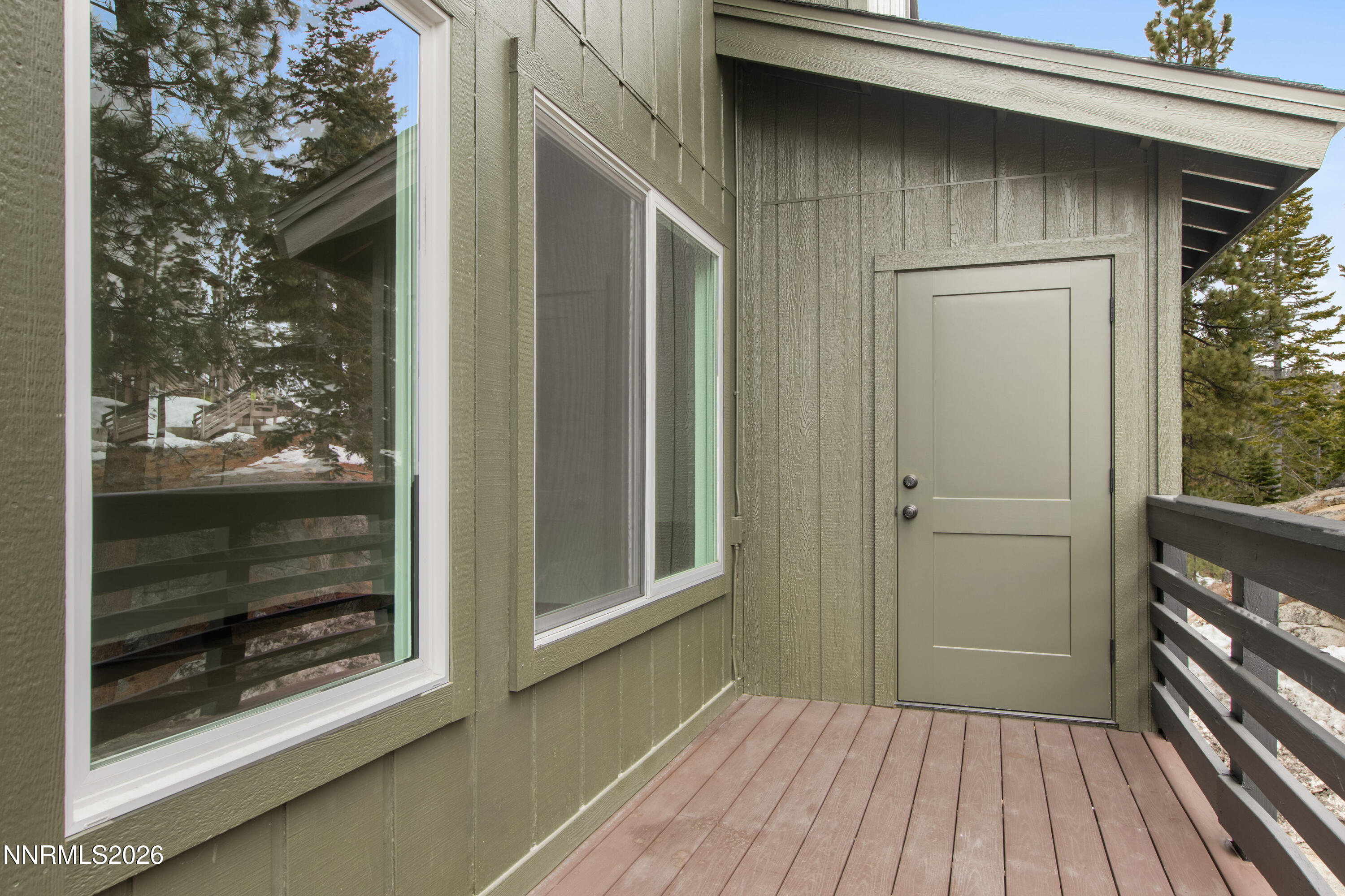 307 Galaxy Lane, Unit C Stateline, NV 89449 - Photo 13 of 26 307GalaxyLnUnitC(interiors)(12of12)