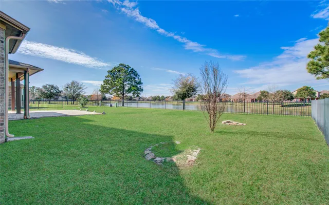 $499,000 | 8427 East Windhaven Terrace Trail, Cypress, TX 77433