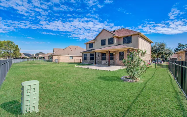 $499,000 | 8427 East Windhaven Terrace Trail, Cypress, TX 77433