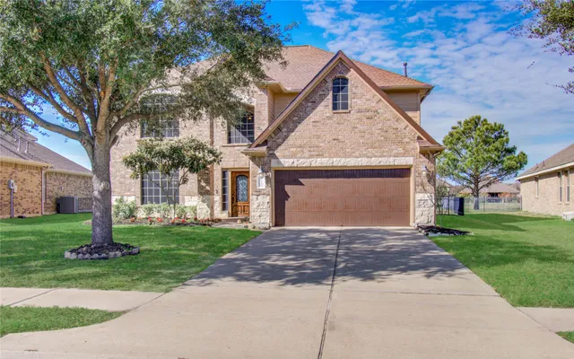 $499,000 | 8427 East Windhaven Terrace Trail, Cypress, TX 77433