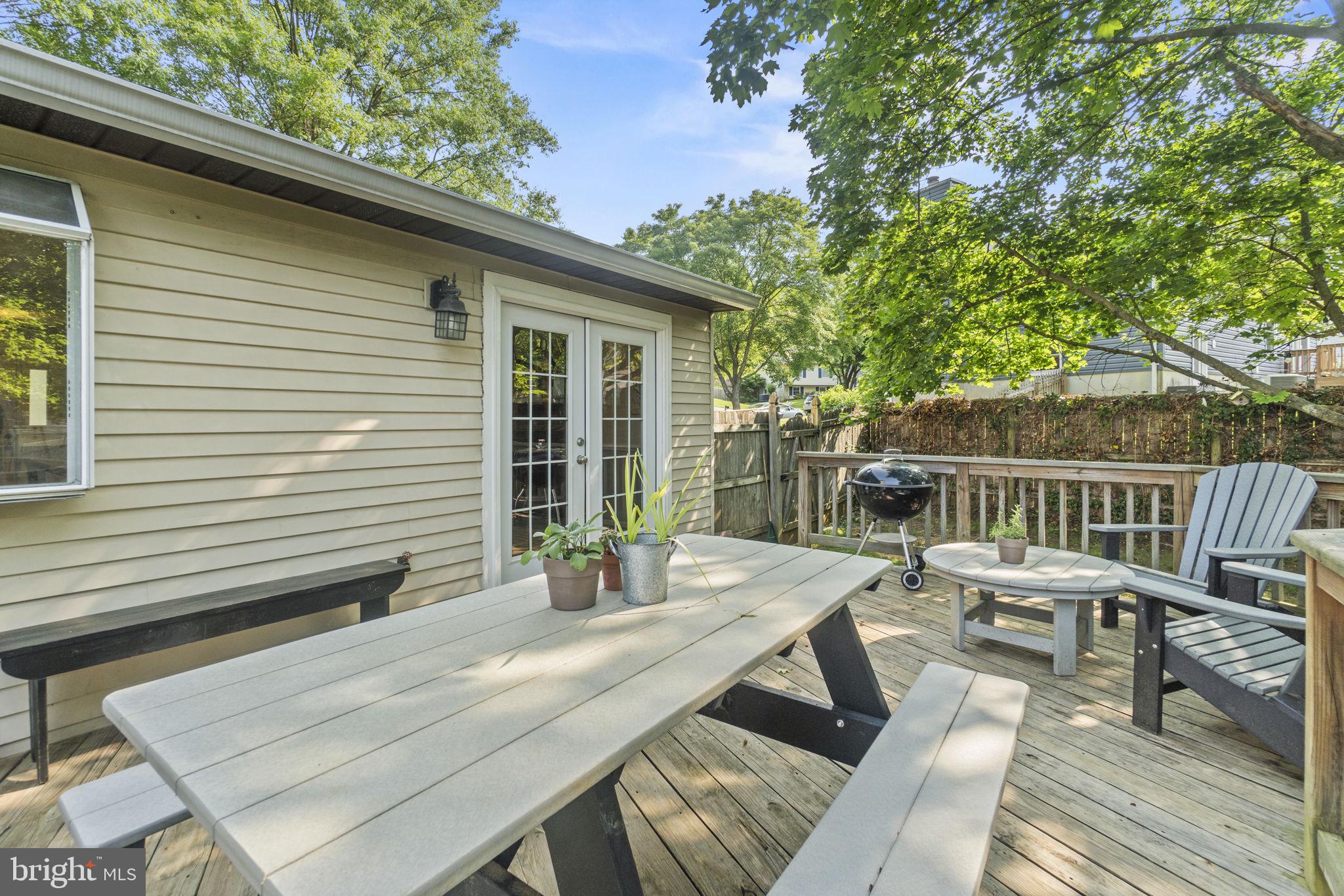 287 Waycross Way Arnold, MD 21012 - Photo 15 of 34 Crab feasts and BBQs await you this summer