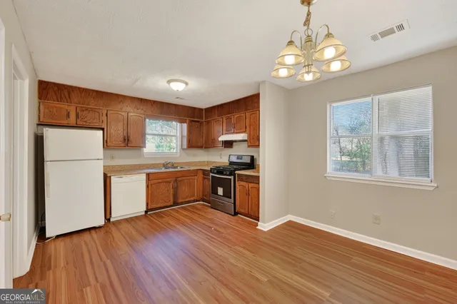 $284,900 | 8802 Churchill Place, Jonesboro, GA 30238