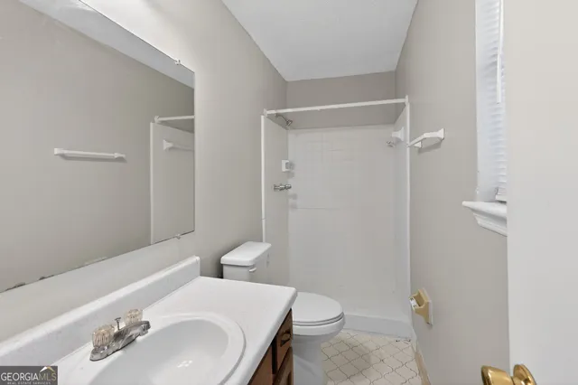 $284,900 | 8802 Churchill Place, Jonesboro, GA 30238