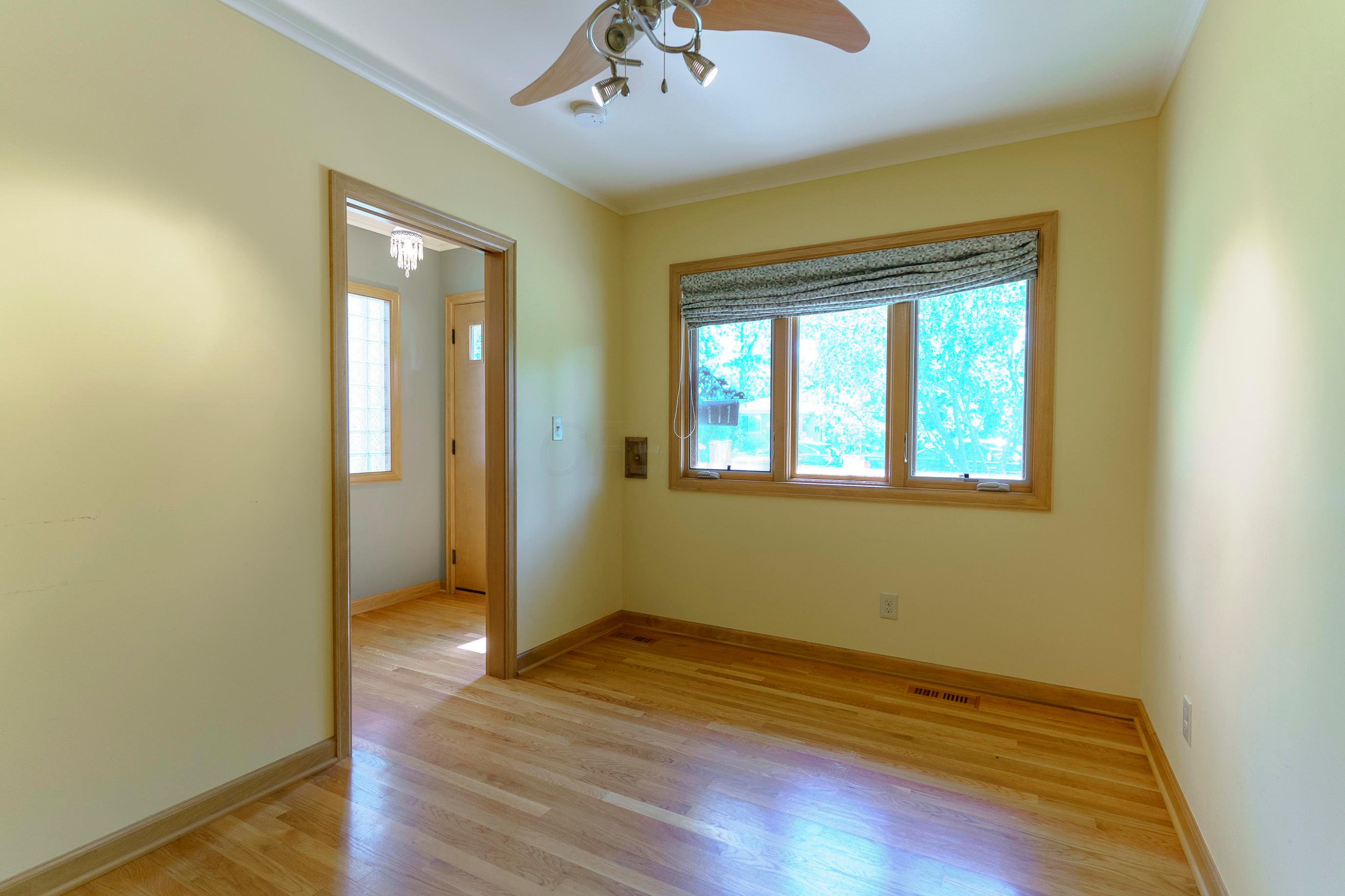 111 South Harding Road Columbus, OH 43209 - Photo 29 of 41