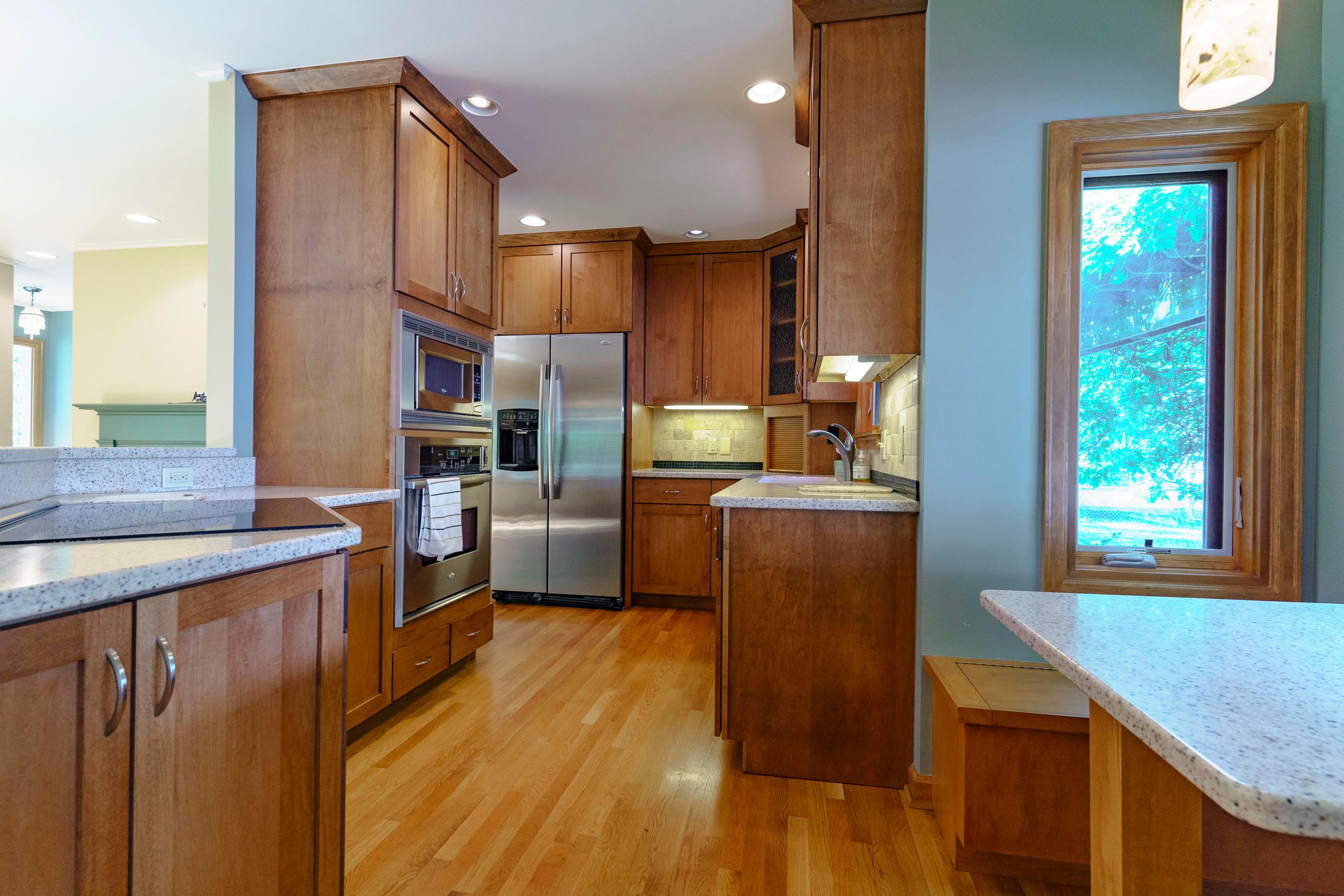 111 South Harding Road Columbus, OH 43209 - Photo 6 of 41