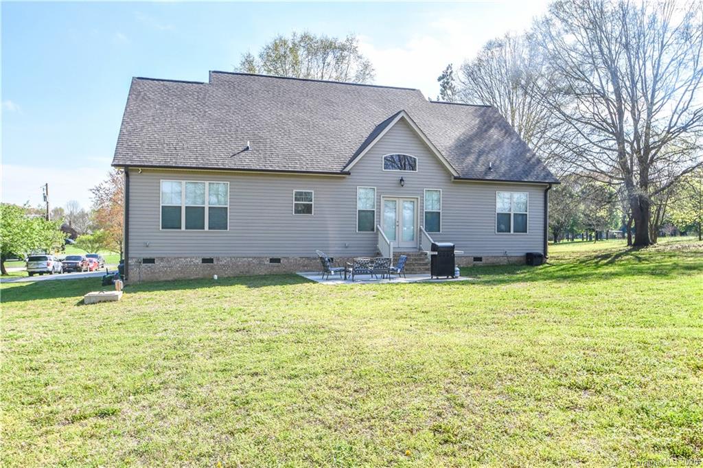 3215 Baucom Manor Road Monroe, NC 28110 - Photo 5 of 23