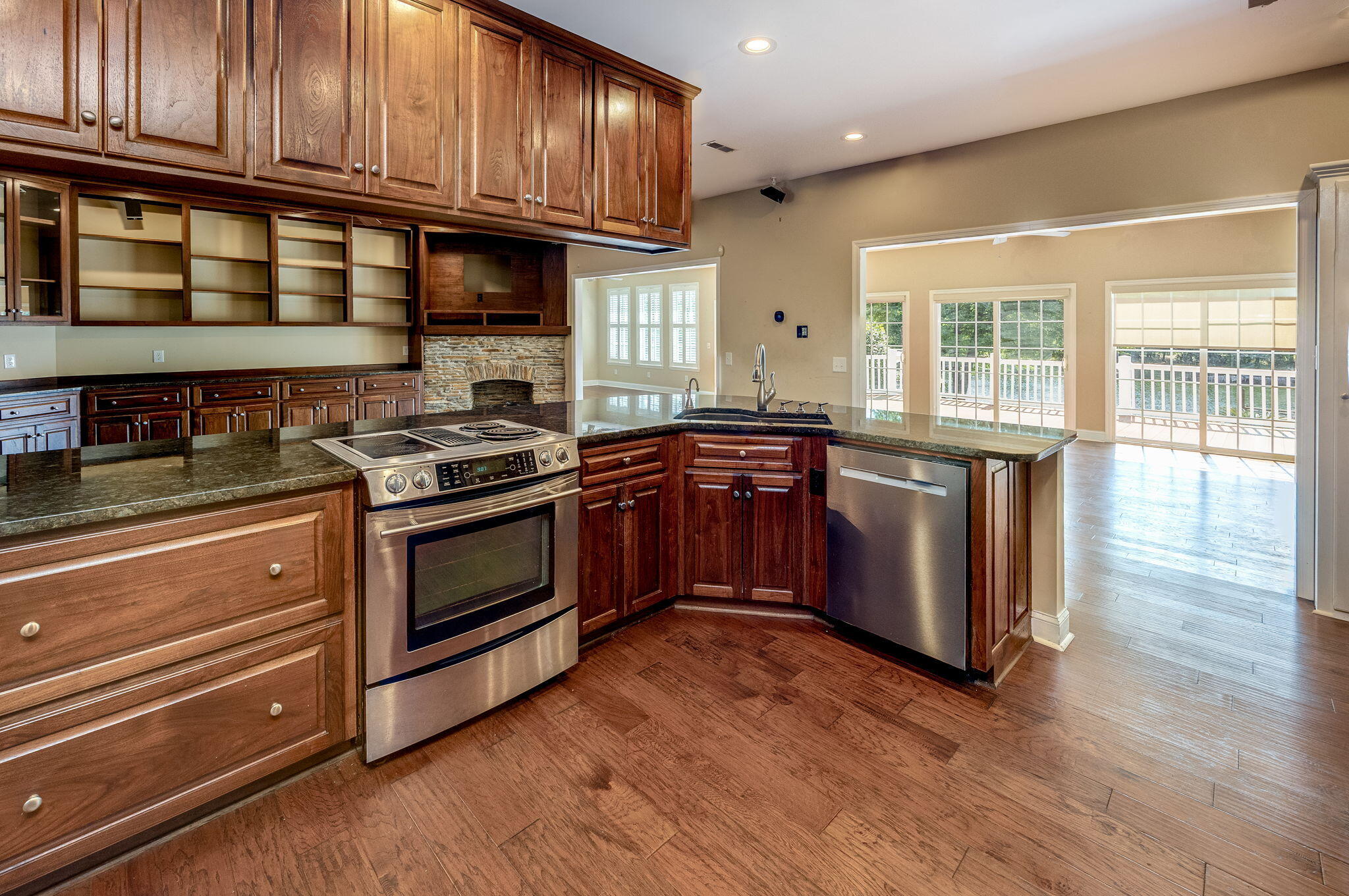1136 Lemon Avenue Manning, SC 29102 - Photo 24 of 97