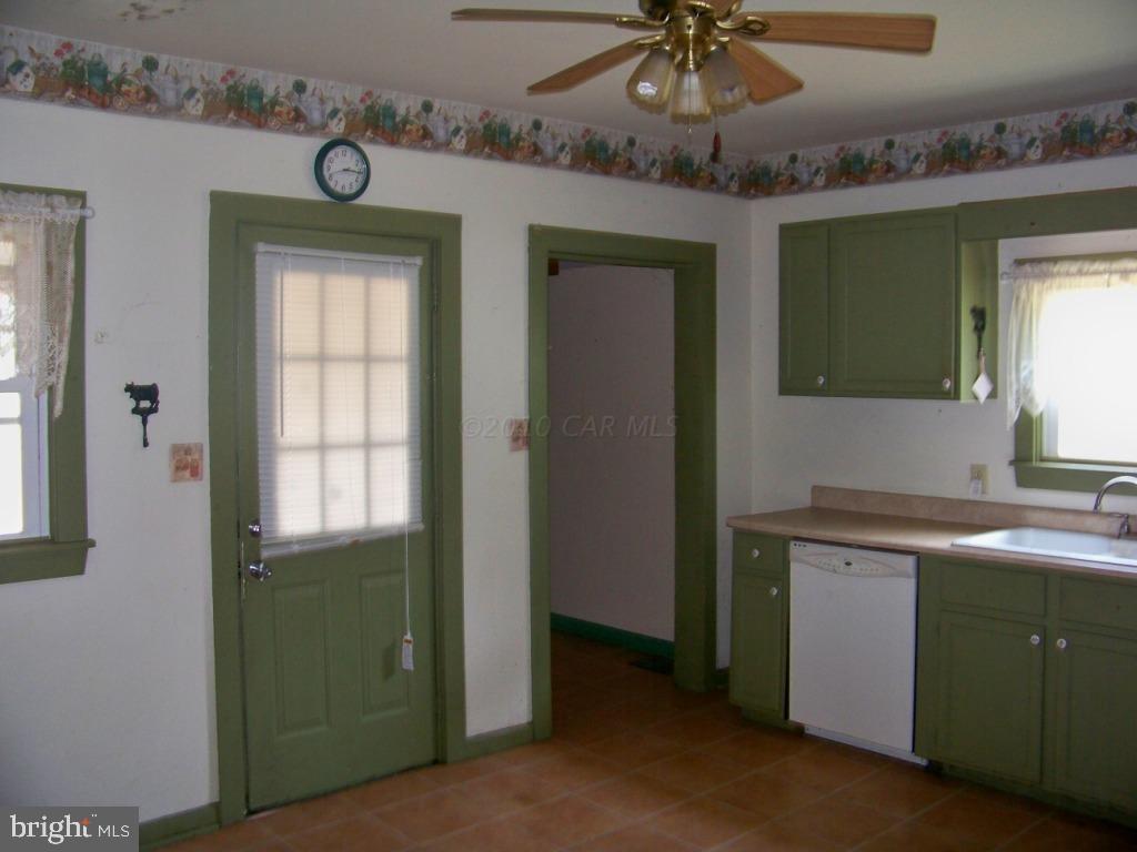 1756 Cedar Hall Road Pocomoke City, MD 21851 - Photo 3 of 11 Gallery Image 3
