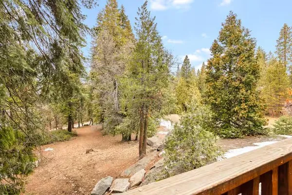 $559,000 | 40830 Village Pass Lane, Unit 22, Shaver Lake, CA 93664