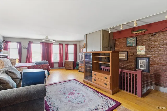 $649,000 | 1 South Jefferson Street, Richland, NY 13142