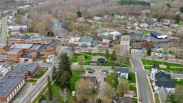 $649,000 | 1 South Jefferson Street, Richland, NY 13142