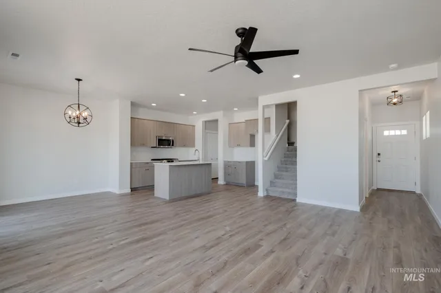 $459,990 | 10549 West Tinder Street, Star, ID 83669