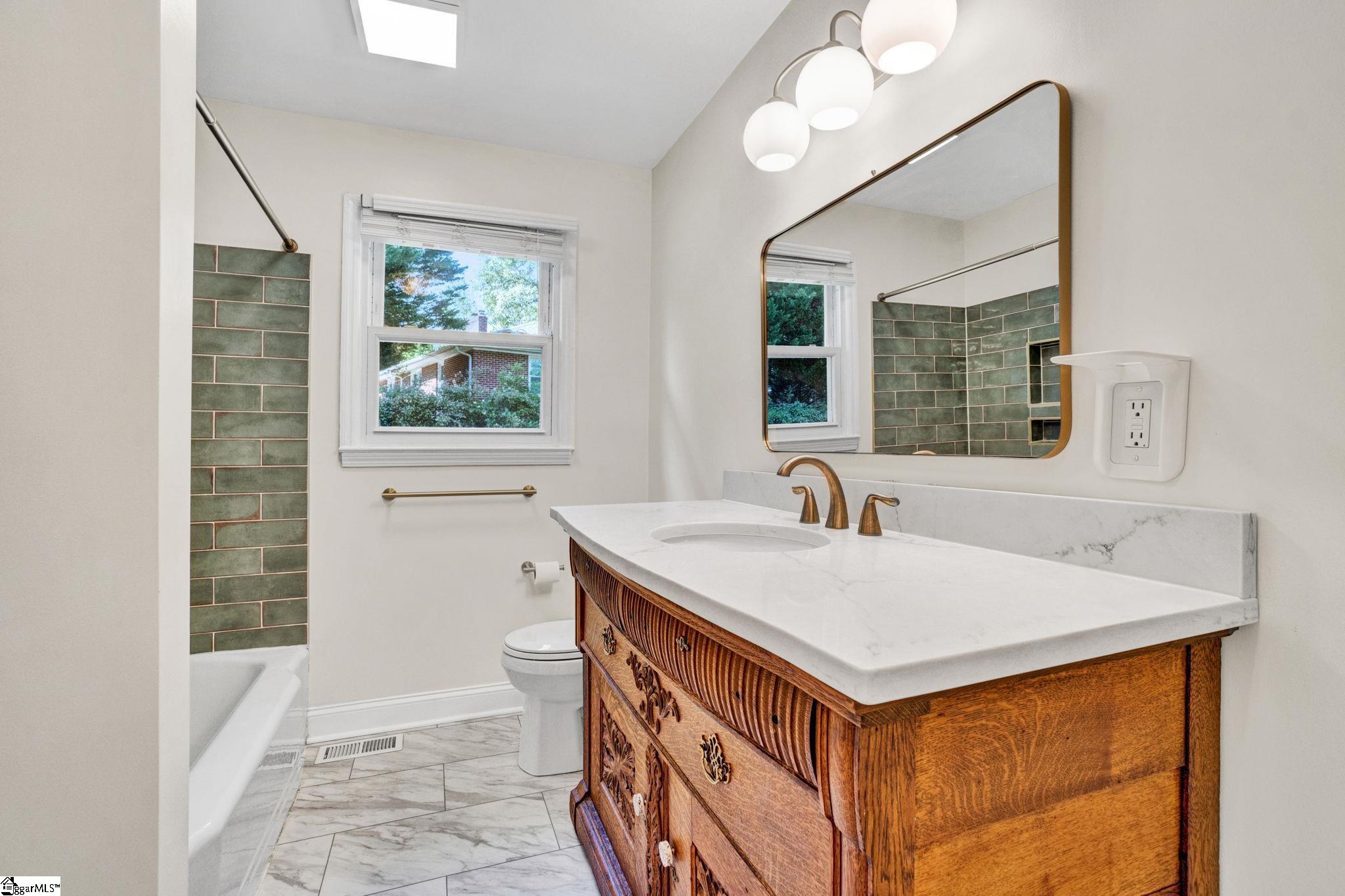 411 New Perry Road Greenville, SC 29617 - Photo 19 of 47 Gallery Image 19