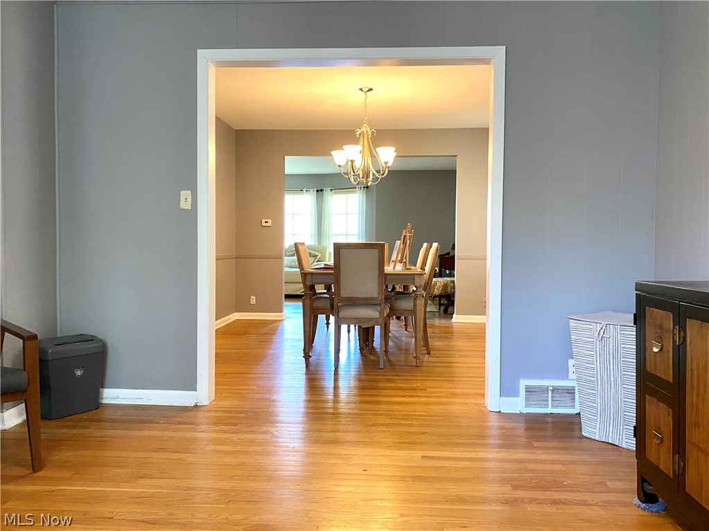 16024 Brewster Road Cleveland, OH 44112 - Photo 19 of 27