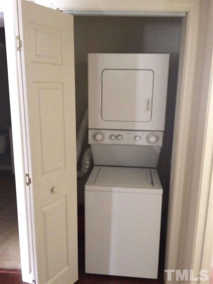 720 Bilyeu Street, Unit 304 Raleigh, NC 27606 - Photo 10 of 10 a utility room with dryer and washer