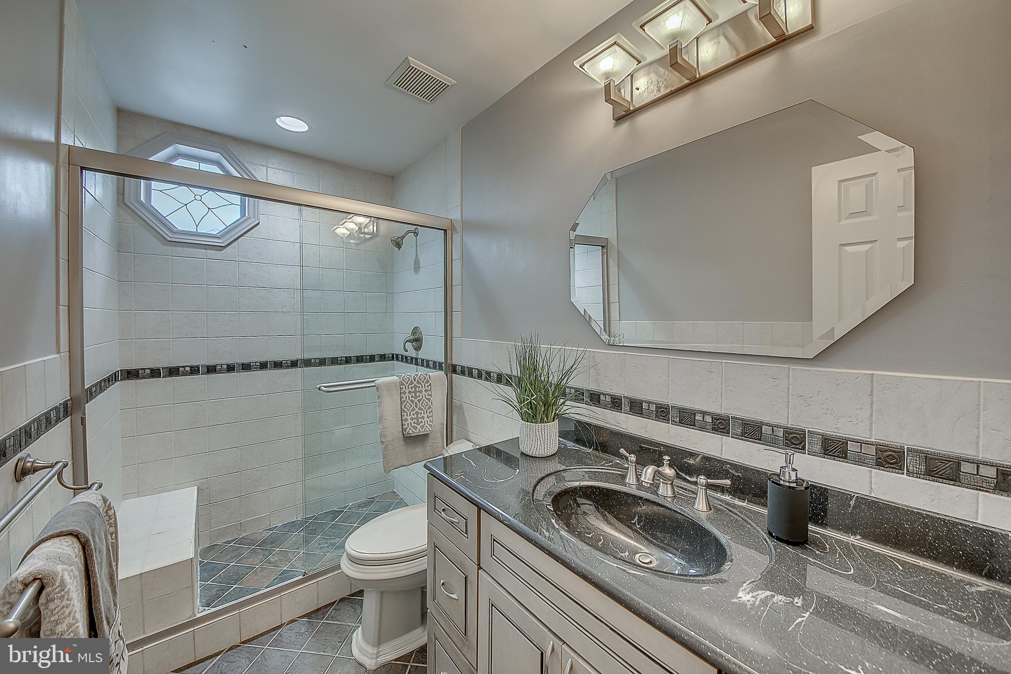 305 Newgate Road Langhorne, PA 19047 - Photo 27 of 37 Hall Bathroom