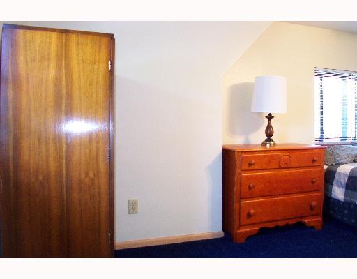 47 Herbst Road Coraopolis, PA 15108 - Photo 6 of 8 Master Bedroom. 15x13 master bedroom