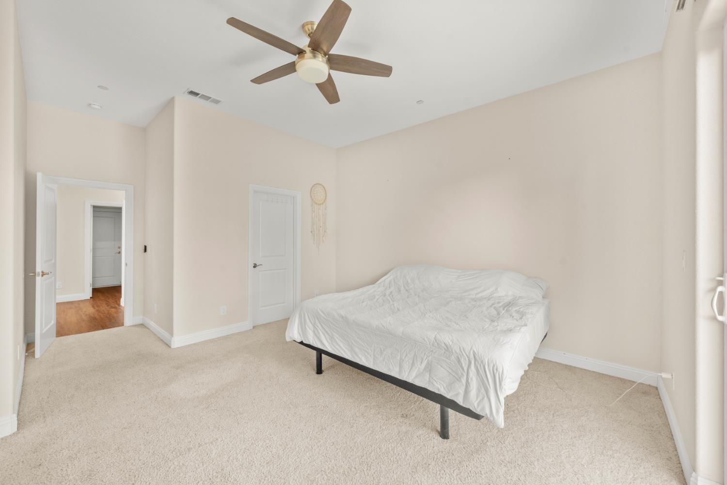 2746 57th Avenue Sacramento, CA 95822 - Photo 29 of 43 Gallery Image 29