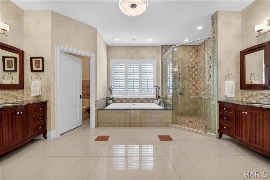 9998 Litzsinger Road Ladue, MO 63124 - Photo 23 of 59