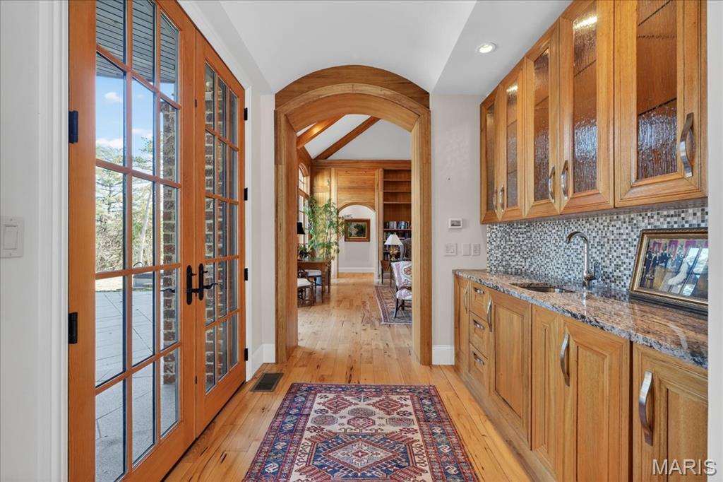 9998 Litzsinger Road Ladue, MO 63124 - Photo 4 of 59