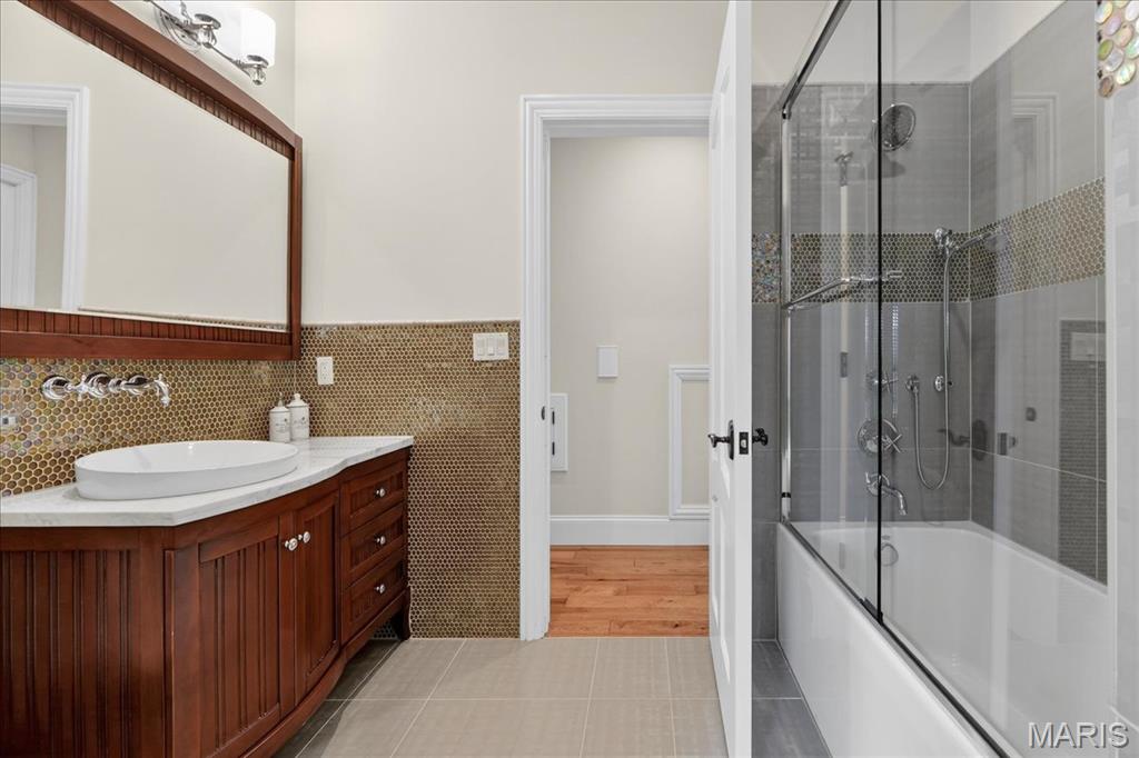 9998 Litzsinger Road Ladue, MO 63124 - Photo 45 of 59