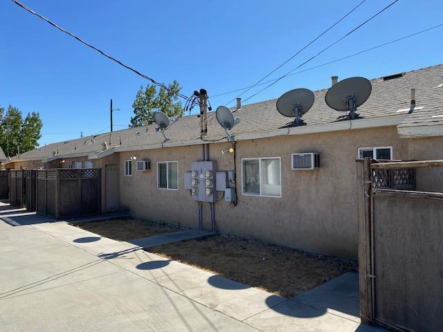 406 Baker Street Coalinga, CA 93210 - Photo 15 of 21