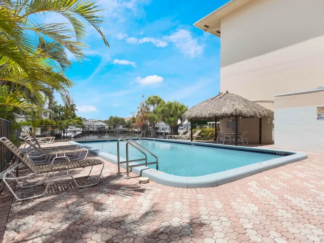 $5,300 | 750 Northeast Spanish River Boulevard, Unit 2020, Boca Raton, FL 33431