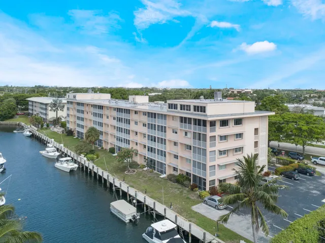 $5,300 | 750 Northeast Spanish River Boulevard, Unit 2020, Boca Raton, FL 33431