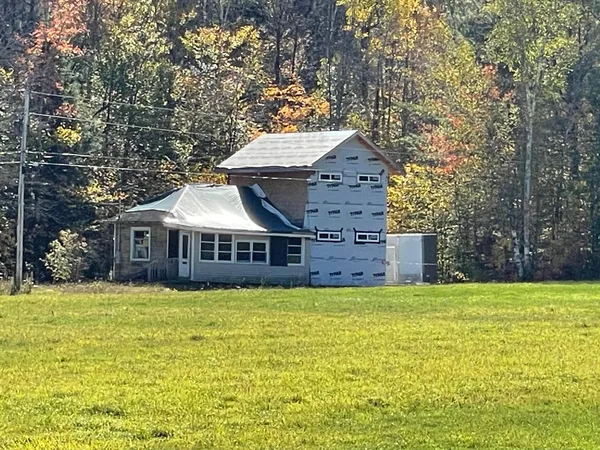 $115,000 | 8 Science Hill Road, Dixfield, ME 04224