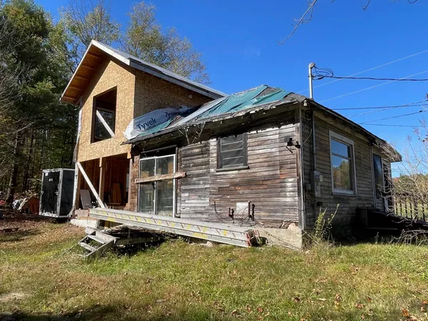 $115,000 | 8 Science Hill Road, Dixfield, ME 04224