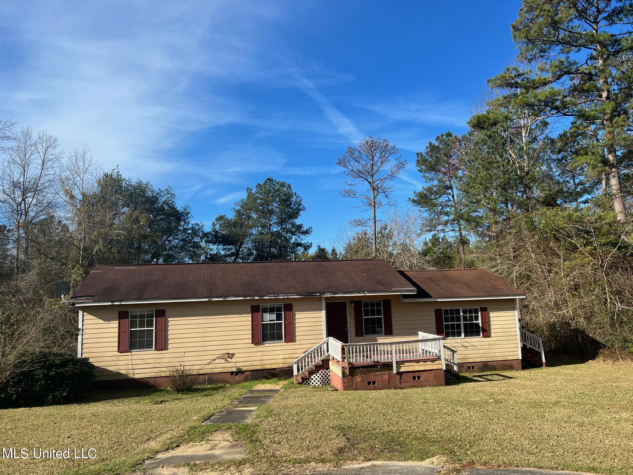 1212 New Hope Road Wiggins, MS 39577 - Photo 1 of 15 Front