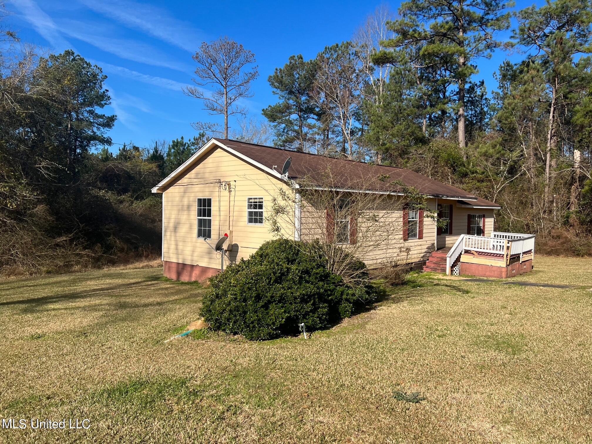 1212 New Hope Road Wiggins, MS 39577 - Photo 11 of 15 IMG_6577