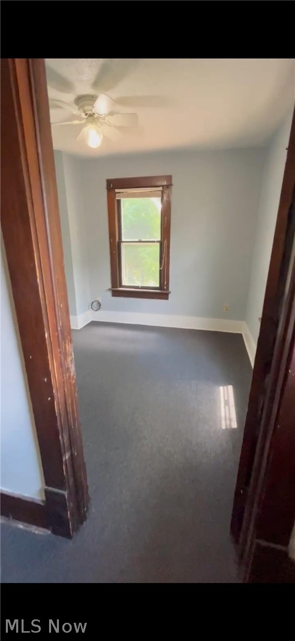 509 Rentschler Street Akron, OH 44304 - Photo 2 of 12