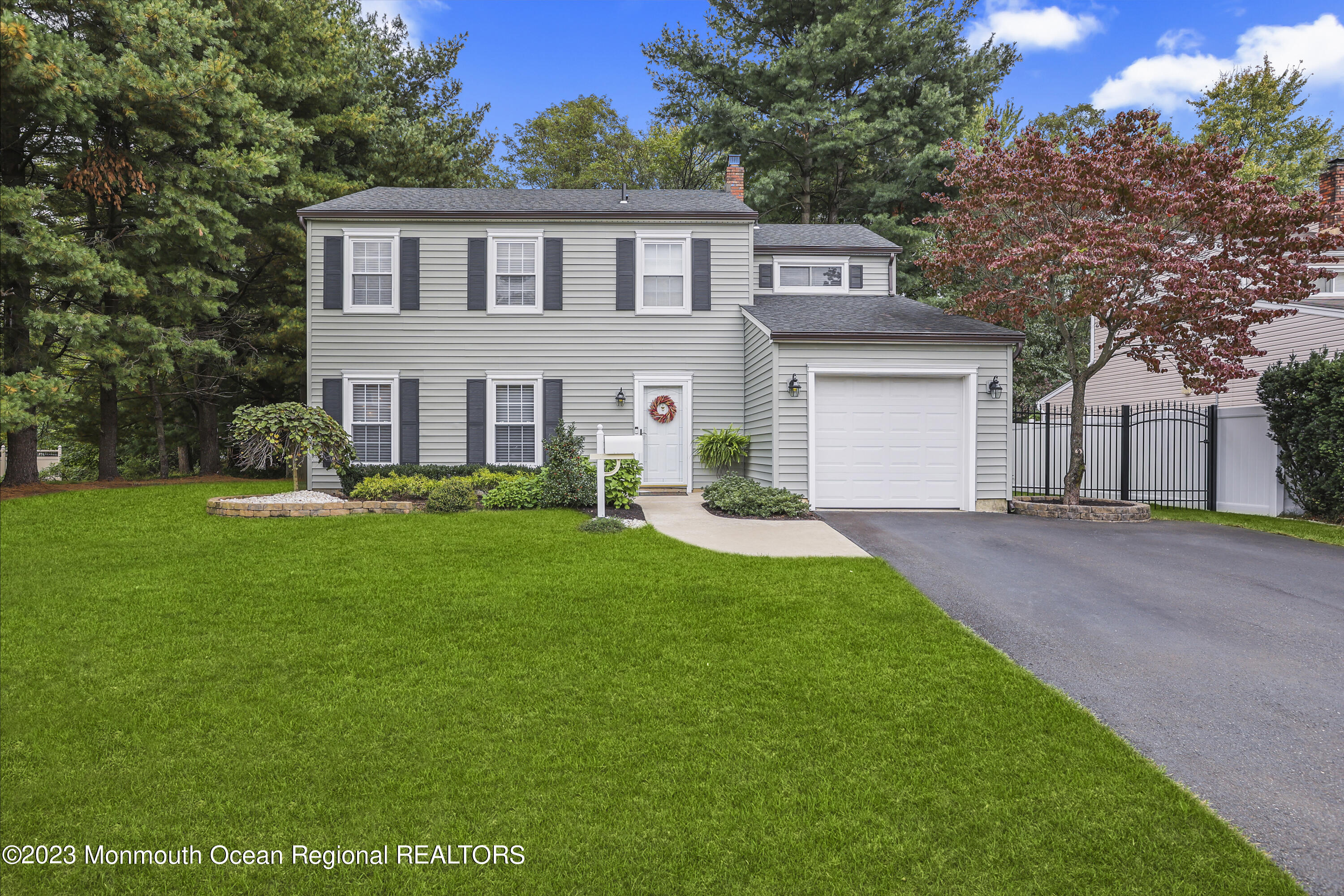 10 Templer Way Hazlet, NJ 07730 - Photo 2 of 36 10 Templer Way