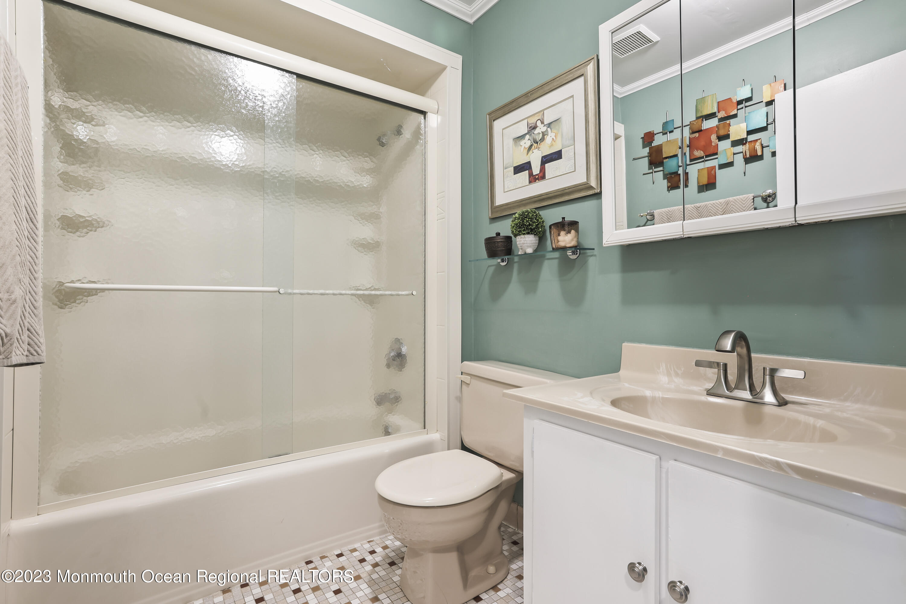 10 Templer Way Hazlet, NJ 07730 - Photo 22 of 36 10 Templer Way
