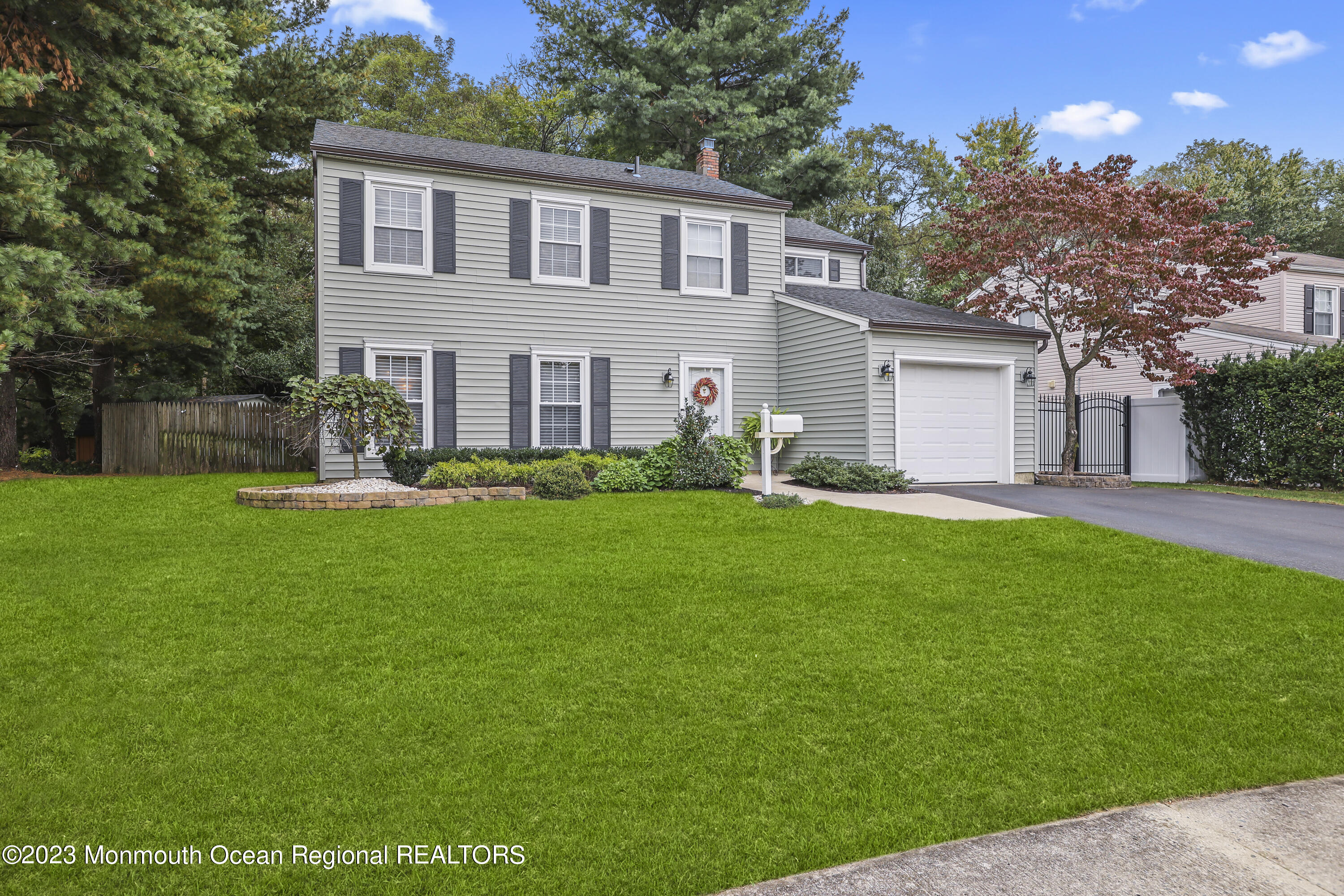10 Templer Way Hazlet, NJ 07730 - Photo 4 of 36 10 Templer Way