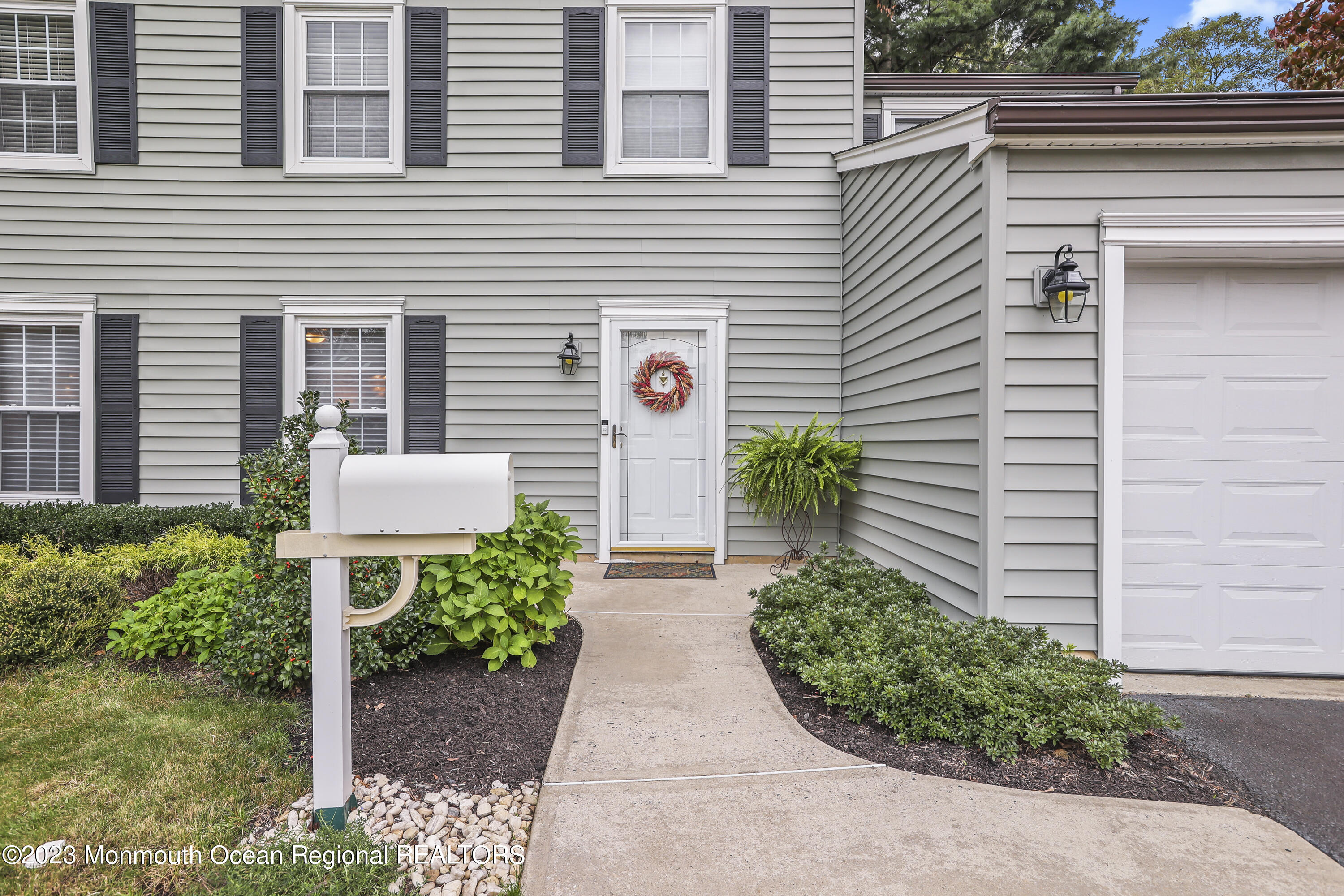 10 Templer Way Hazlet, NJ 07730 - Photo 5 of 36 10 Templer Way
