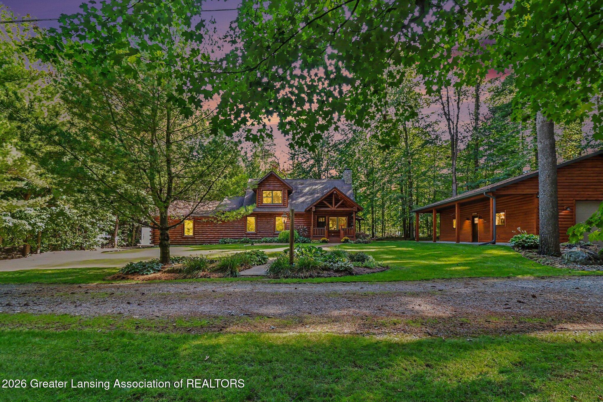 879 Walker Road Dansville, MI 48819 - Photo 1 of 29 001_file_6941