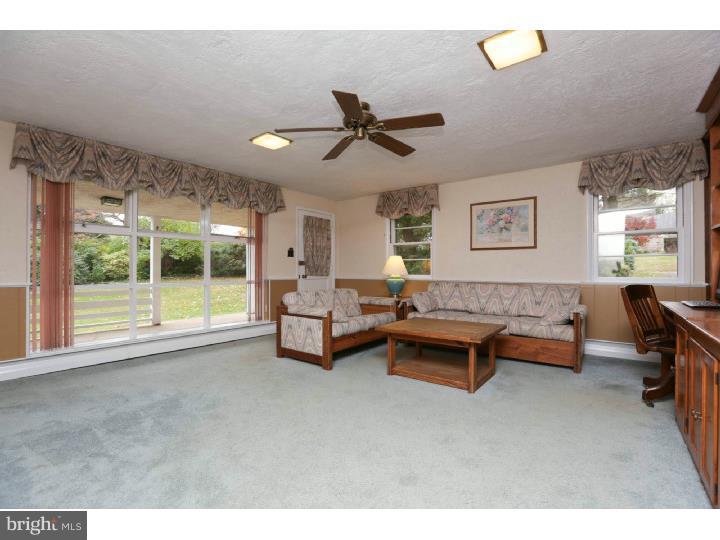 3516 Horton Road Newtown Square, PA 19073 - Photo 16 of 19 Family Room