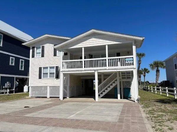 $1,800,000 | 872 South Waccamaw Drive, Murrells Inlet, SC 29576